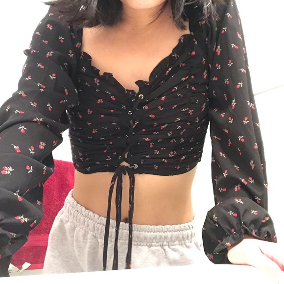 long sleeve corset crop top - Picture 3 of 5